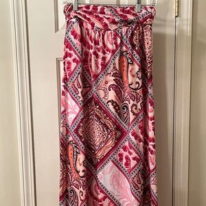 New Directions Small Floral Maxi Skirt